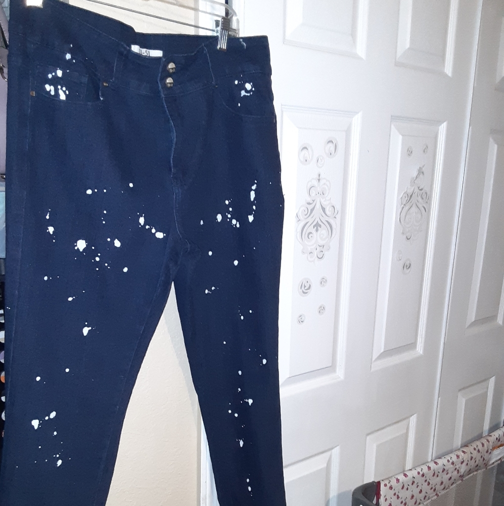 Women's Pants